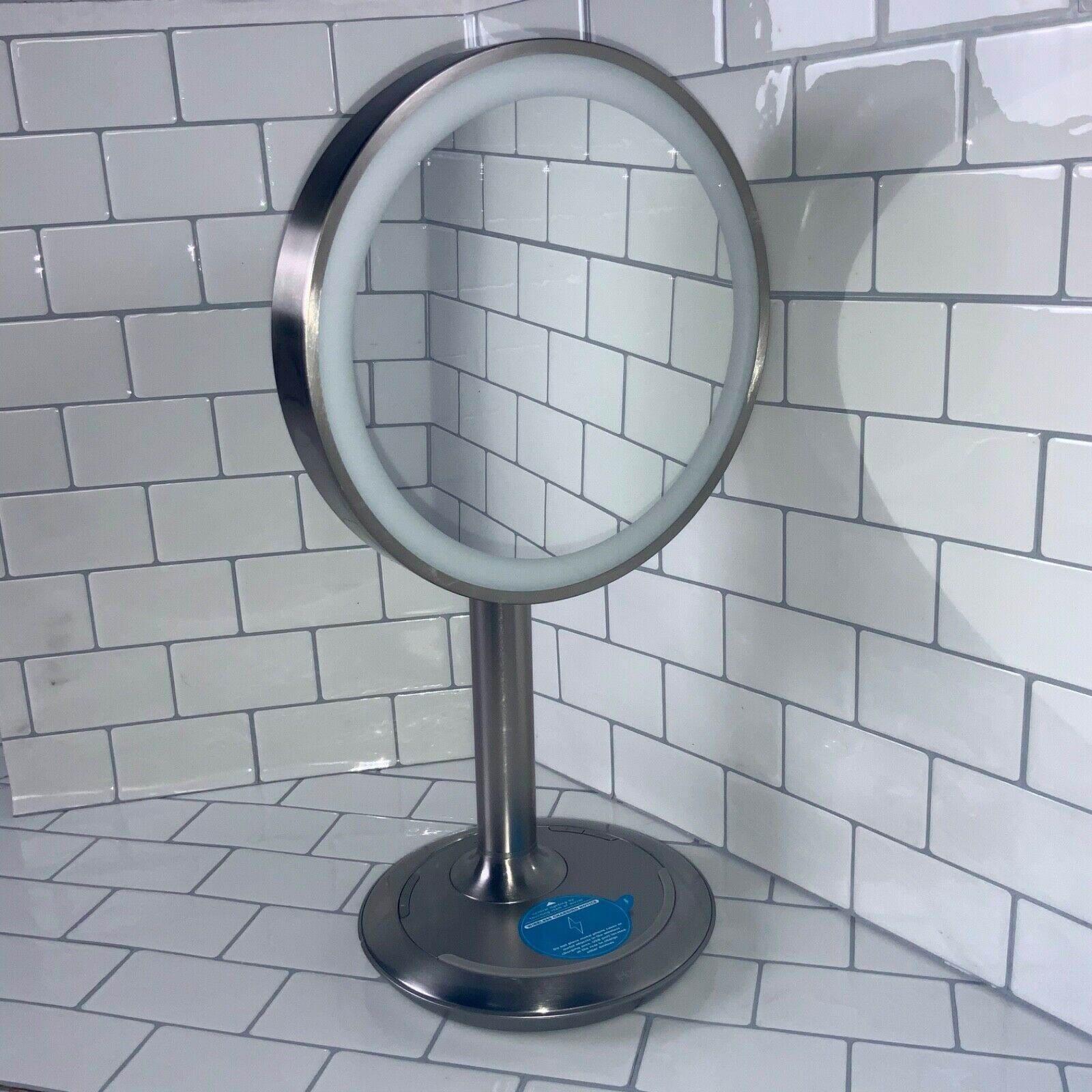 iHome 9" Vanity Mirror with Bluetooth Speaker and USB Port - Silver/Nickel (6922746691767)